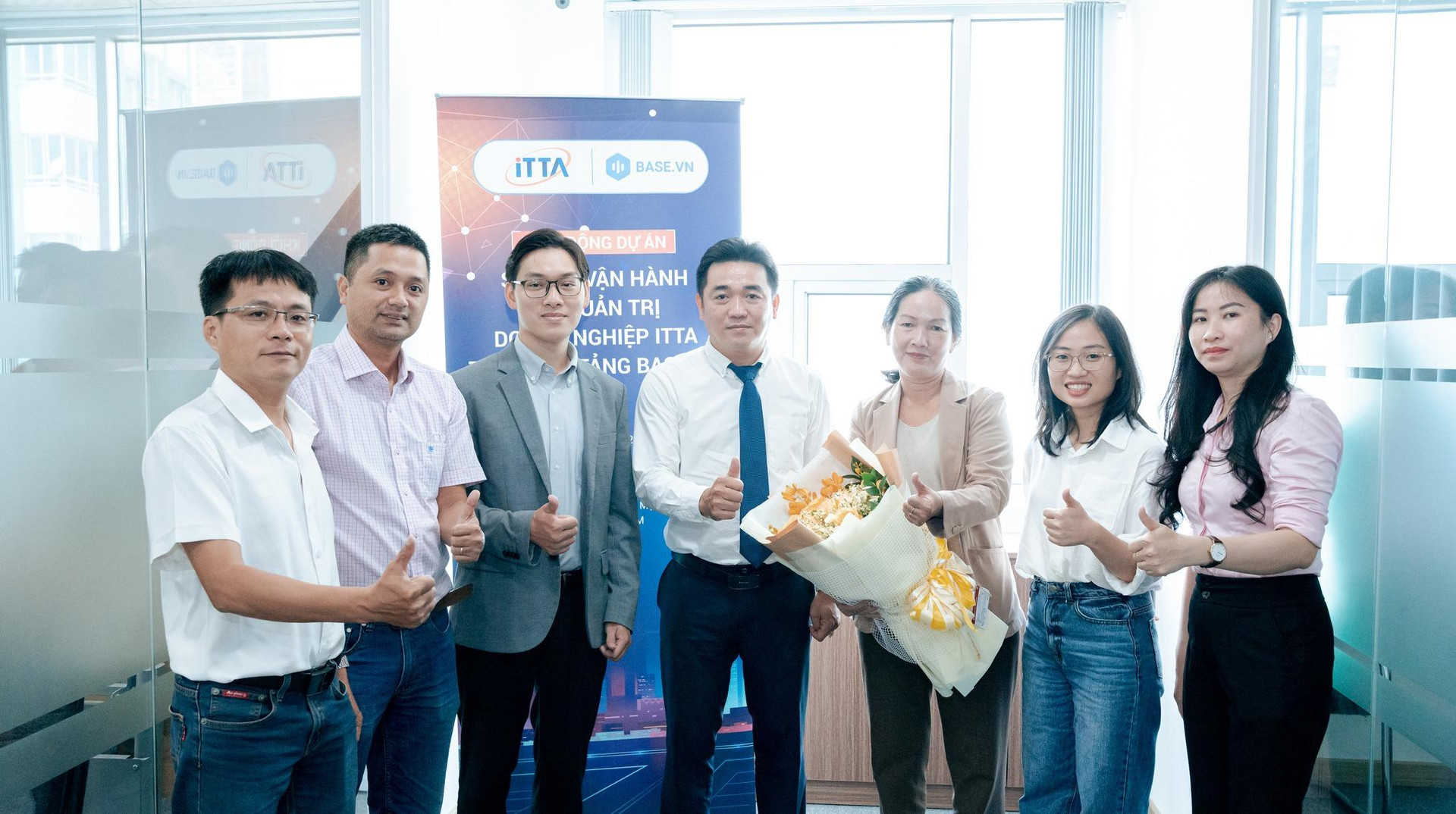 Tập thể nhân sự ITTA đồng lòng cùng Ban lãnh đạo trên hành trình CĐS