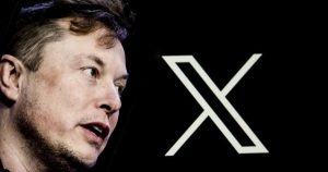 Elon Musk ám ảnh chữ X từ cô hầu bàn