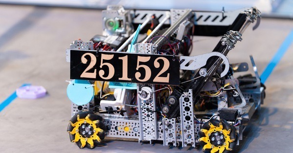FIRST Tech Challenge Vietnam mùa đầu tiên: Lộ diện đội giành vé đi Mỹ ...
