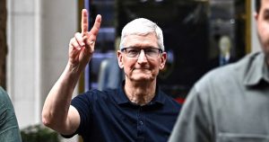 Vì sao CEO Tim Cook thăm Việt Nam lúc này?